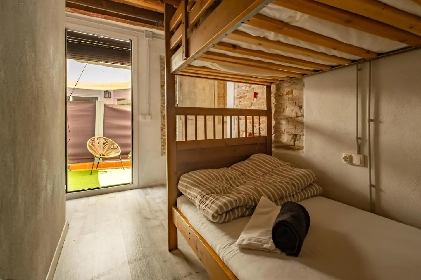 Apartamento En El Corazon De Tarragona. Planta Baja Con Patio. 0*, Tarragona Spanje