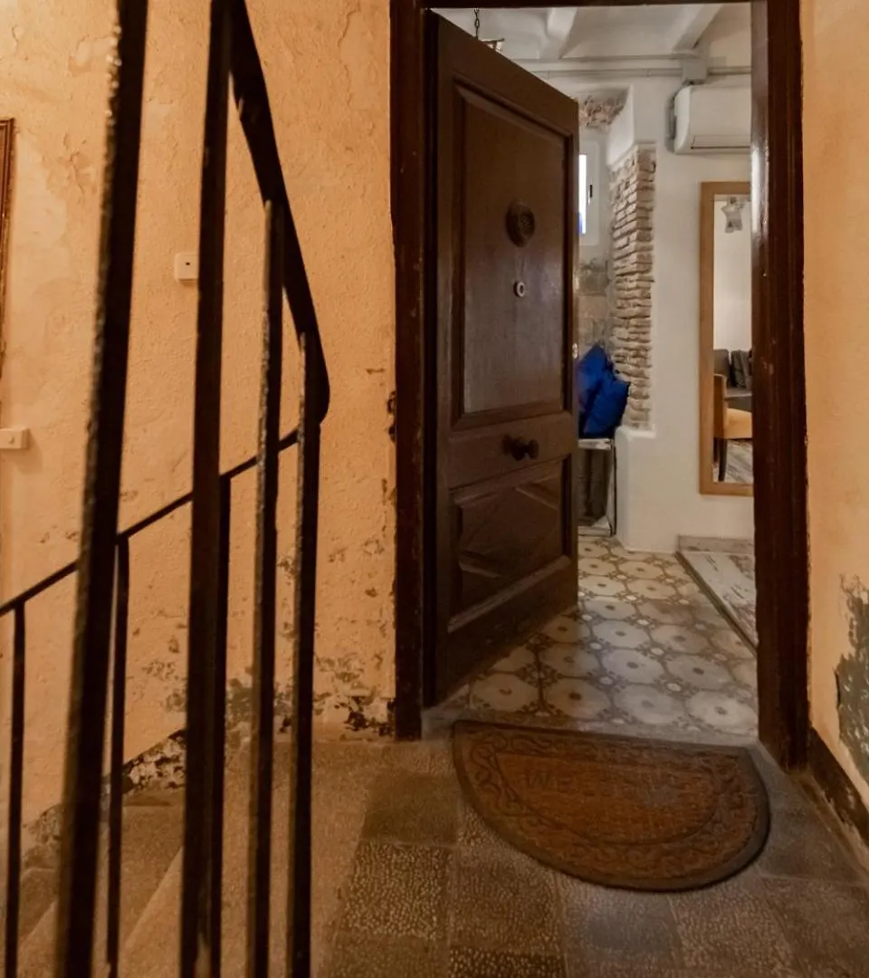 Apartamento En El Corazon De Tarragona. Planta Baja Con Patio. 0*, Tarragona