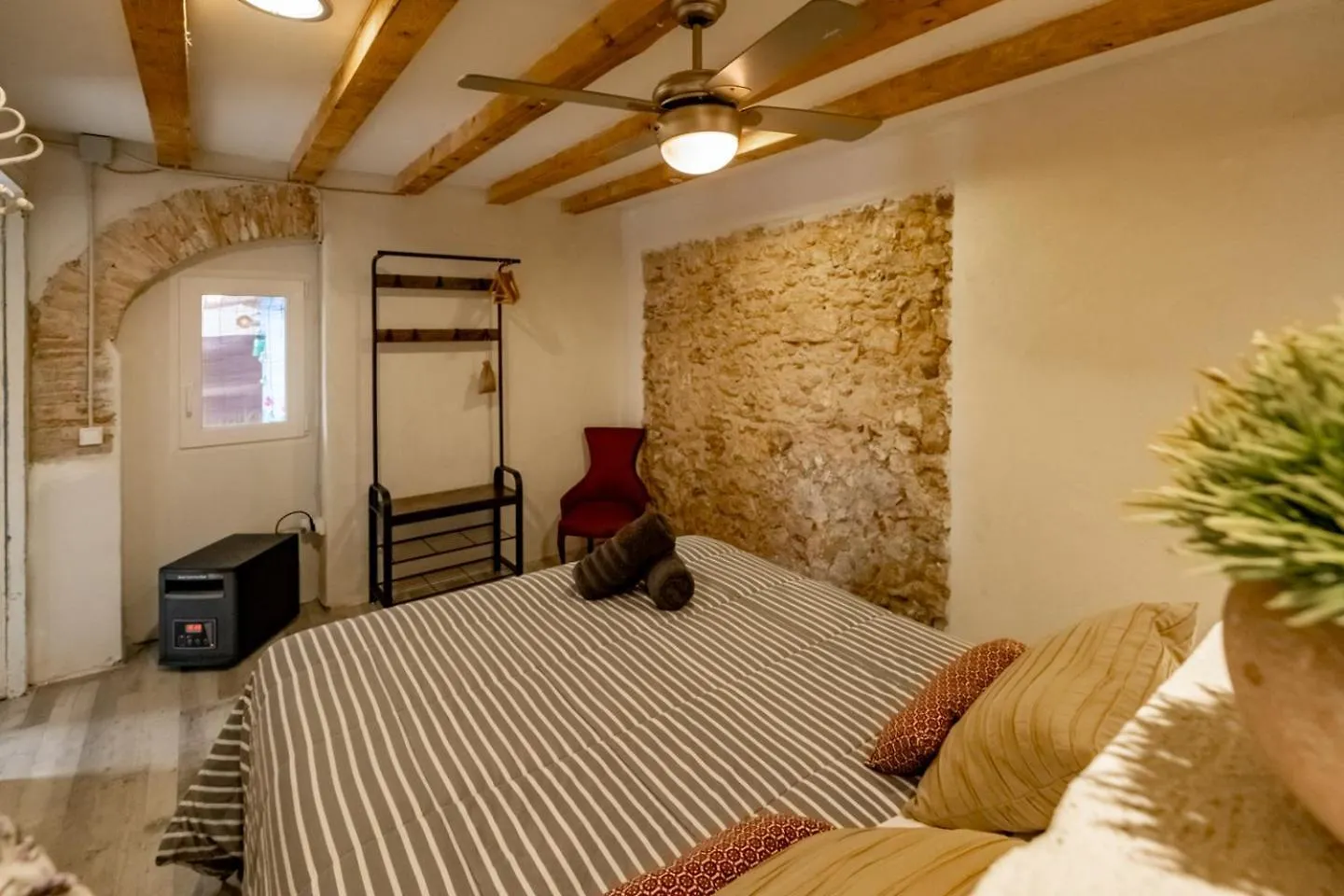 Apartamento En El Corazon De Tarragona. Planta Baja Con Patio. 0*, 타라고나 스페인